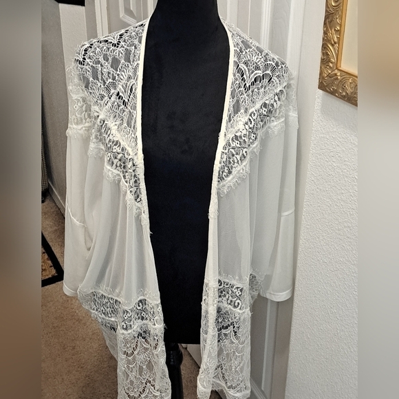 Lulus Cream Lace Open Front Cardigan  Size XS - Picture 4 of 8